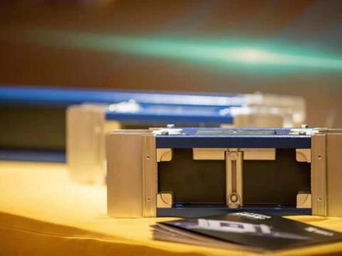 pp电子电气Pro B母线正式宣布：母线 被重新界说