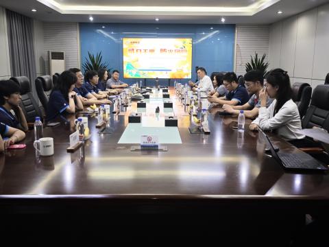 千里照归途 团圆共此时——pp电子集团举行外地职工中秋活动